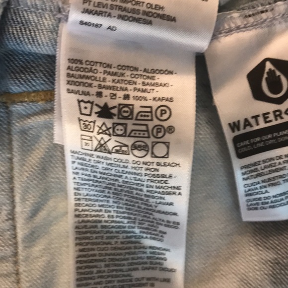 Levi’s Ex-Boyfriend Trucker Jean Jacket Tie Dye M NWT - Picture 10 of 10